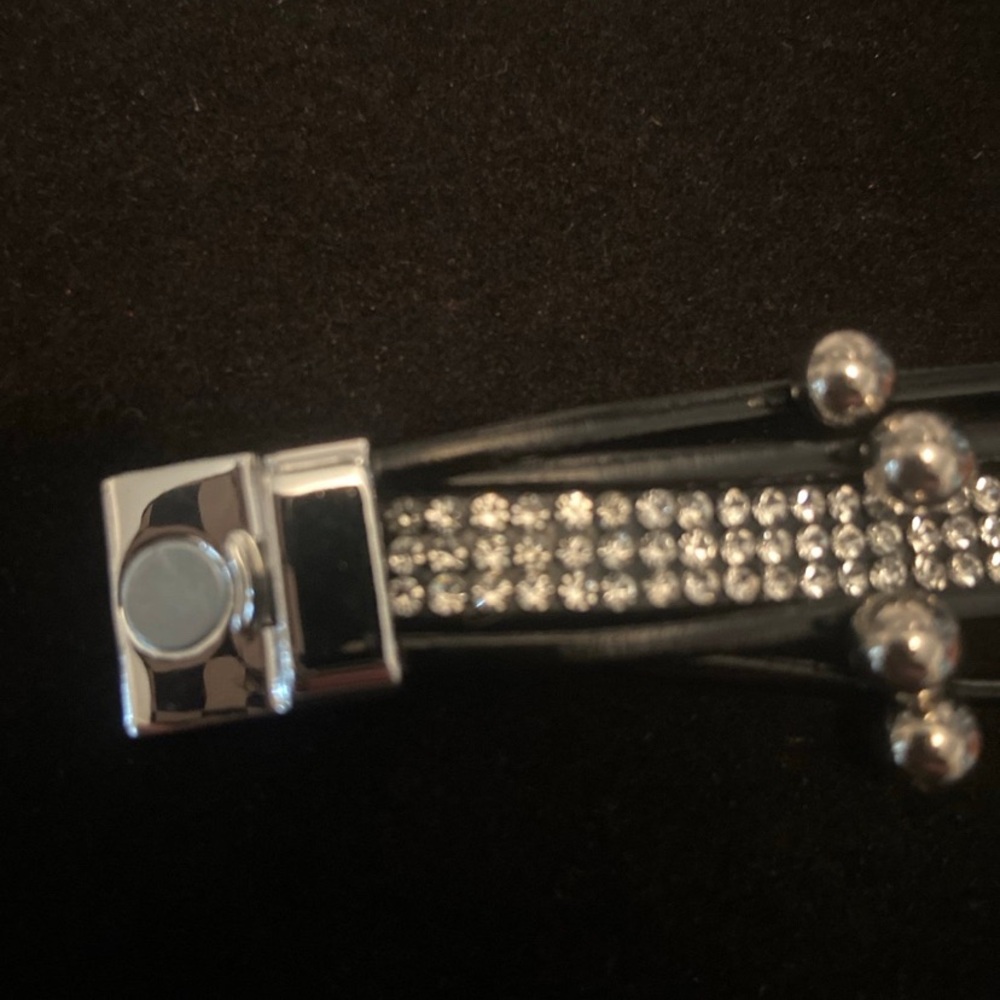 Harley Black and Silver Bracelet - Picture 5 of 5